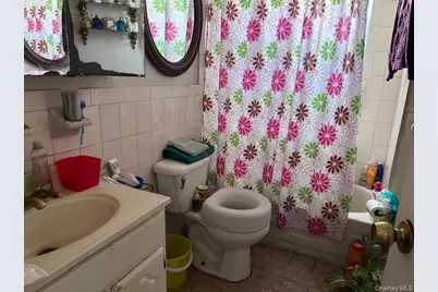 16047 122nd Avenue, Jamaica, NY 11434 - Photo 15