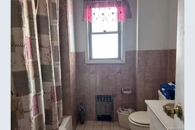 16047 122nd Avenue, Jamaica, NY 11434 - Photo 19