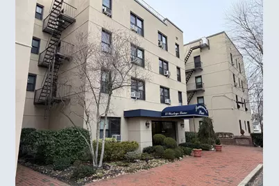 11 Wooleys Lane #1k, Great Neck, NY 11023 - Photo 1