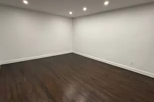 11 Wooleys Ln, Great Neck, NY 11023 - Photo 15