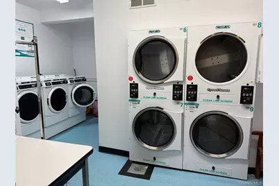 11 Wooleys Lane #1k, Great Neck, NY 11023 - Photo 19