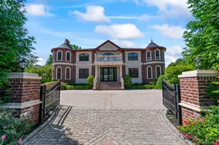 28 Whitney Cir, Glen Cove, NY 11542 - Photo 29