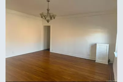 472 Gramatan Avenue #BLDG. 3, UNIT N3, Mount Vernon, NY 10552 - Photo 5
