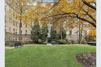 472 Gramatan Avenue #BLDG. 3, UNIT N3, Mount Vernon, NY 10552 - Photo 1