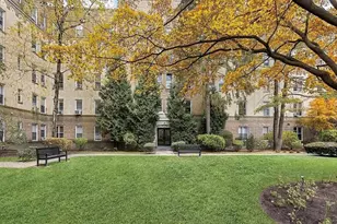 472 Gramatan Ave, Mount Vernon, NY 10552 - Photo 1