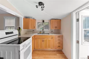 30 Bungalow Walk, Ocean Beach, NY 11770 - Photo 5
