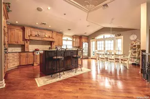 91 Virginia Ave, Long Beach, NY 11561 - Photo 13