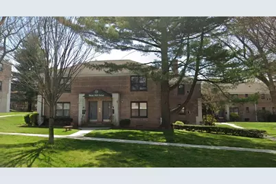 13 W Mill Drive #1A, Great Neck, NY 11021 - Photo 3