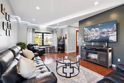 1260 Smithtown Avenue, Bohemia, NY 11716 - Photo 13