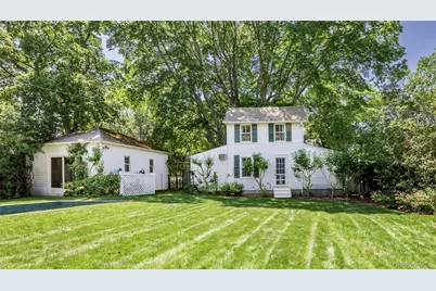 31 Grand Ave and 20 Spring Garden Ave, Shelter Island Heights, NY 11965 - Photo 37