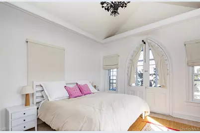 31 Grand Ave and 20 Spring Garden Ave, Shelter Island Heights, NY 11965 - Photo 21