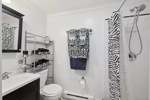 424 4th St, Greenport, NY 11944 - Photo 15