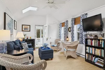 424 4th Street, Greenport, NY 11944 - Photo 9