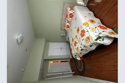 918 Willow Lane, Valley Stream, NY 11580 - Photo 9