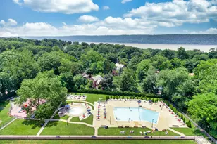 4705 Henry Hudson Pkwy W, Bronx, NY 10471 - Photo 23