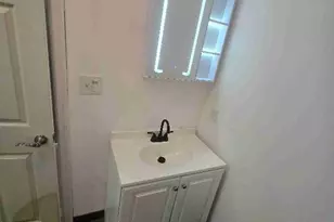 52 Lander St, Newburgh, NY 12550 - Photo 15