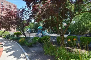 2 Fisher Dr, Mount Vernon, NY 10552 - Photo 7