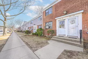 216-06 68th Ave, Oakland Gardens, NY 11364 - Photo 11