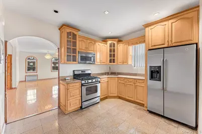 2925 Morgan Avenue, Bronx, NY 10469 - Photo 17