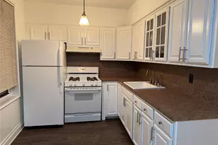 1725 Edison Ave, Bronx, NY 10461 - Photo 3