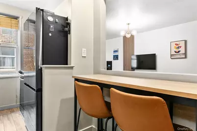 180 Van Cortlandt Park S #6J, Bronx, NY 10463 - Photo 5