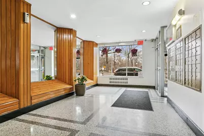 180 Van Cortlandt Park S #6J, Bronx, NY 10463 - Photo 11