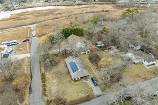 34 Hemlock Dr, Mastic Beach, NY 11951 - Photo 21