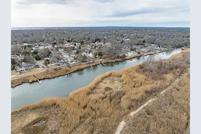 34 Hemlock Drive, Mastic Beach, NY 11951 - Photo 31