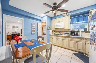 157-44 97th St, Howard Beach, NY 11414 - Photo 23