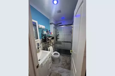 145-47 109th Avenue, Jamaica, NY 11435 - Photo 7