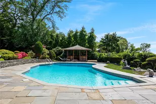 24 Cricket Ln, Great Neck, NY 11024 - Photo 27