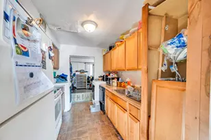 189 Hill Cir, Calverton, NY 11933 - Photo 13