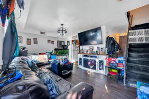 189 Hill Cir, Calverton, NY 11933 - Photo 7