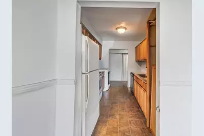 189 Hill Circle, Calverton, NY 11933 - Photo 15