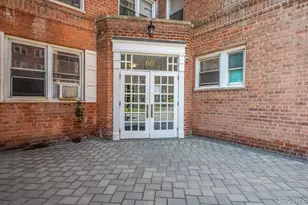 60 Locust Ave, New Rochelle, NY 10801 - Photo 3