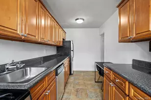 60 Locust Ave, New Rochelle, NY 10801 - Photo 11