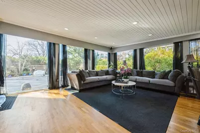 123 Barrett Road, Lawrence, NY 11559 - Photo 9