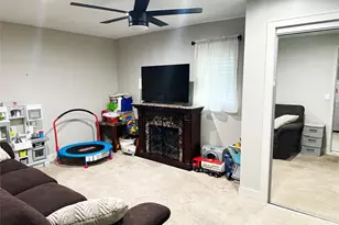 94 Mallard Rd, Levittown, NY 11756 - Photo 11