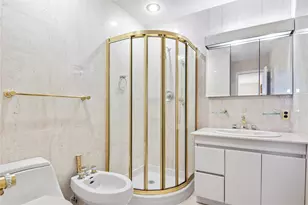 154 Birchwood Rd, Coram, NY 11727 - Photo 13