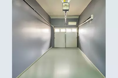 9317 201 Street, Hollis, NY 11423 - Photo 13