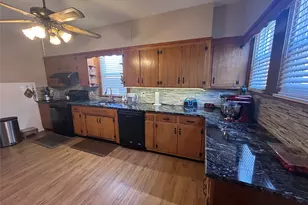 199 Washington St, Poughkeepsie, NY 12601 - Photo 3