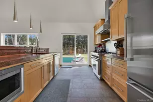 26 Lakeside Ln, Westhampton, NY 11977 - Photo 5