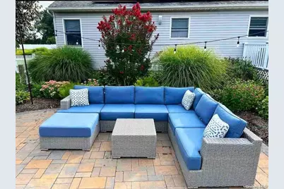 119 Vineyard Way, Aquebogue, NY 11901 - Photo 15