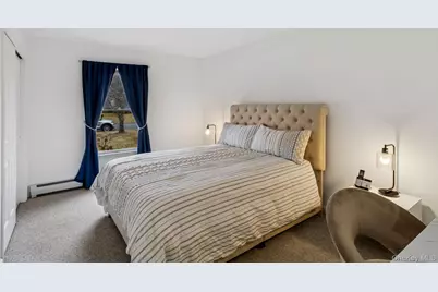 119 Vineyard Way, Aquebogue, NY 11901 - Photo 9