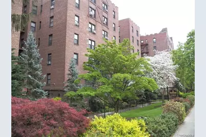 142 Garth Road #1 P, Scarsdale, NY 10583 - Photo 5