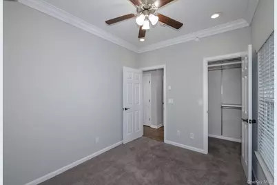 115 Evergreen Street #106, West Babylon, NY 11704 - Photo 9