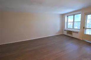 16 Lake St, White Plains, NY 10603 - Photo 3