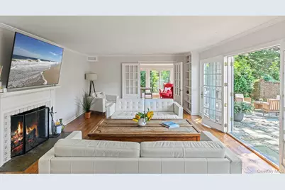 27 Notamiset Road, Westhampton Beach, NY 11978 - Photo 11