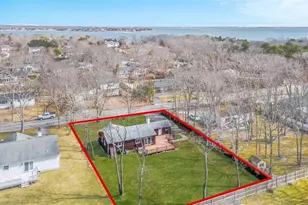 168 W Tiana Rd, Hampton Bays, NY 11946 - Photo 15