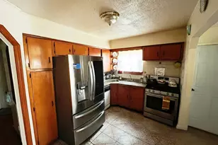 145-60 175th St, Springfield Gardens, NY 11424 - Photo 3